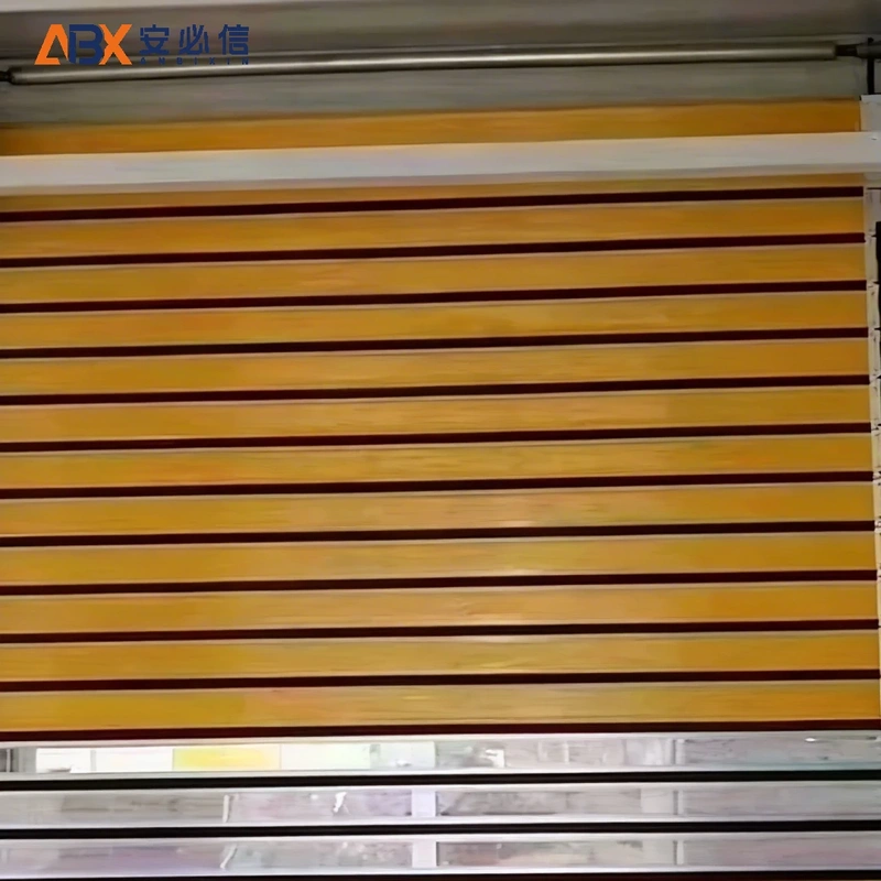 山南铝质快速门
